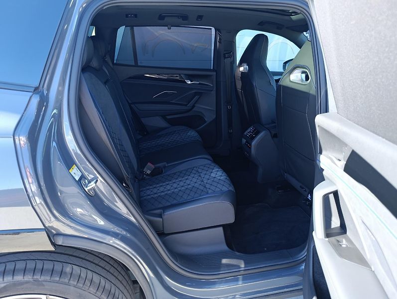 Volkswagen Tayron 2.0TDI 142kW R-LINE PANO DCC  - fotka 15 z 31