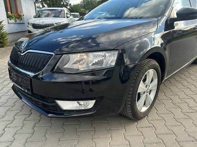 Škoda Octavia (2013) 1,4TSi elegance combi 103kW   - fotka 5 z 43