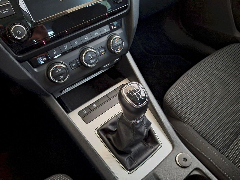 Škoda Octavia (2017) Combi Style 1,6TDi 81kW - fotka 22 z 31