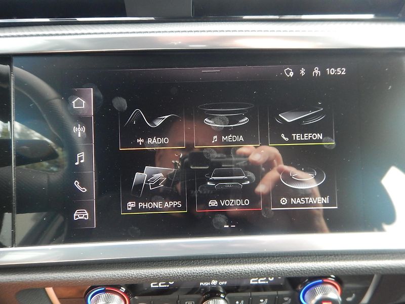 Audi Q3 S-LINE 1.5 TFSI, ČR, DSG - fotka 27 z 31