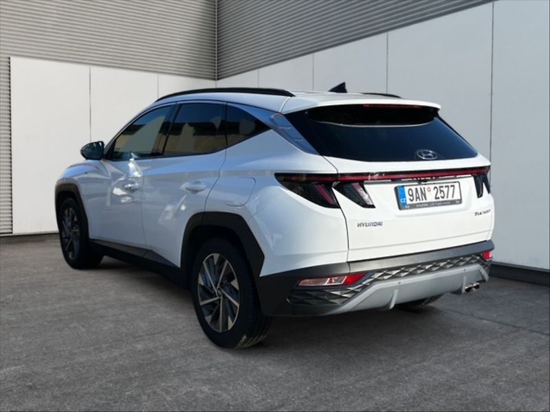 Hyundai Tucson 1,6 T-GDI 110 Style AT - fotka 4 z 11