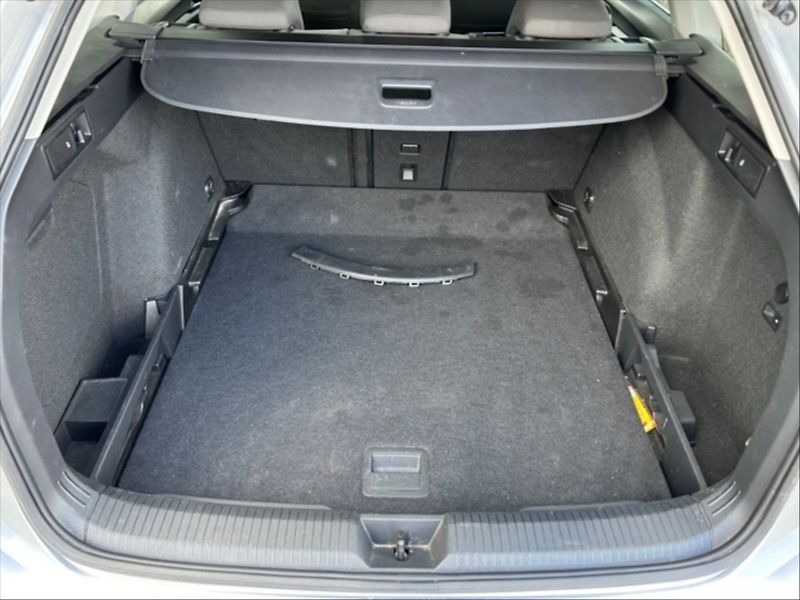 Volkswagen Golf 2,0 TDI Alltrack 4x4 DSG - fotka 6 z 11