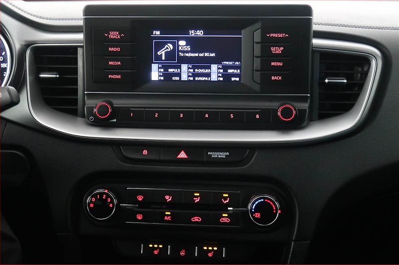 Kia Ceed (2021) 1.4 T-GDI, ČR,1.maj - fotka 12 z 18