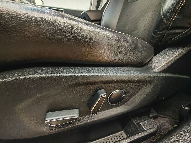 Ford Edge 2.0 Automat, 154 kW - fotka 15 z 44