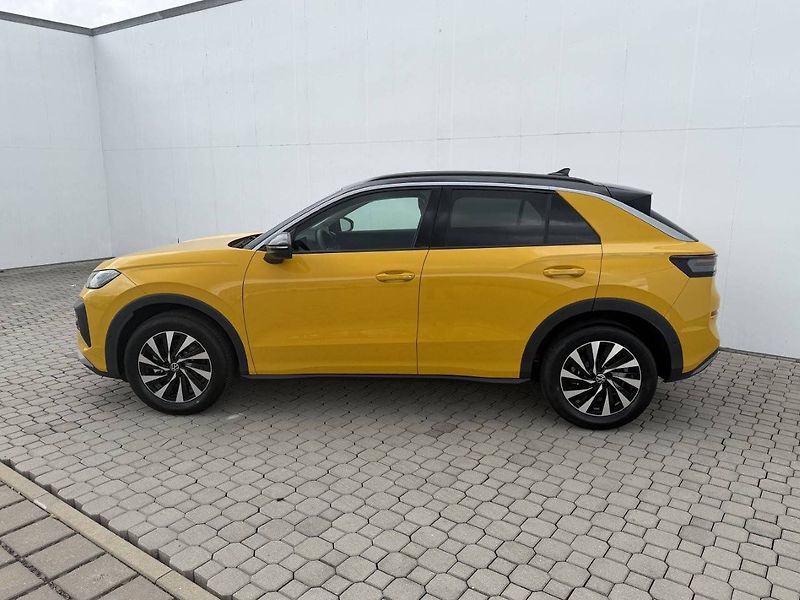 Volkswagen T-Roc (2026) Life 7DSG 1,5eTSI - fotka 3 z 7