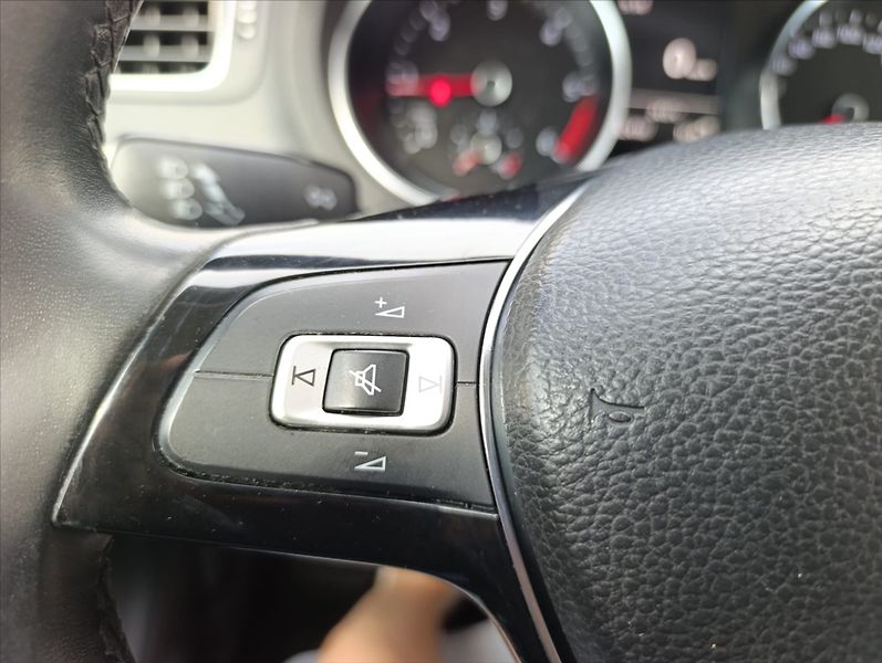 Volkswagen Polo 1,4 TDi Klima Alu kola - fotka 27 z 33