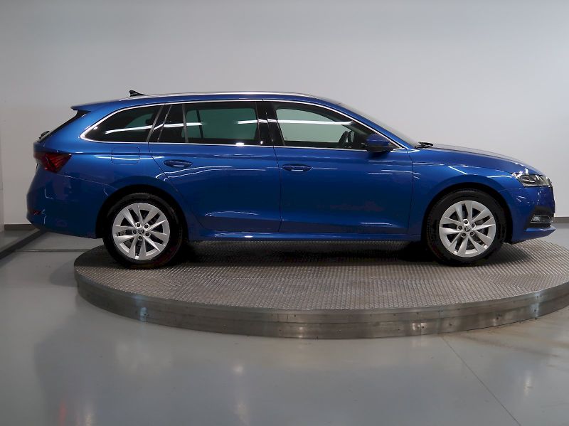 Škoda Octavia (2024) STYLE 2.0TDI 110KW - fotka 8 z 41
