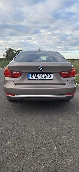 BMW Řada 3 (2016) GT 328i xdrive - fotka 2 z 6