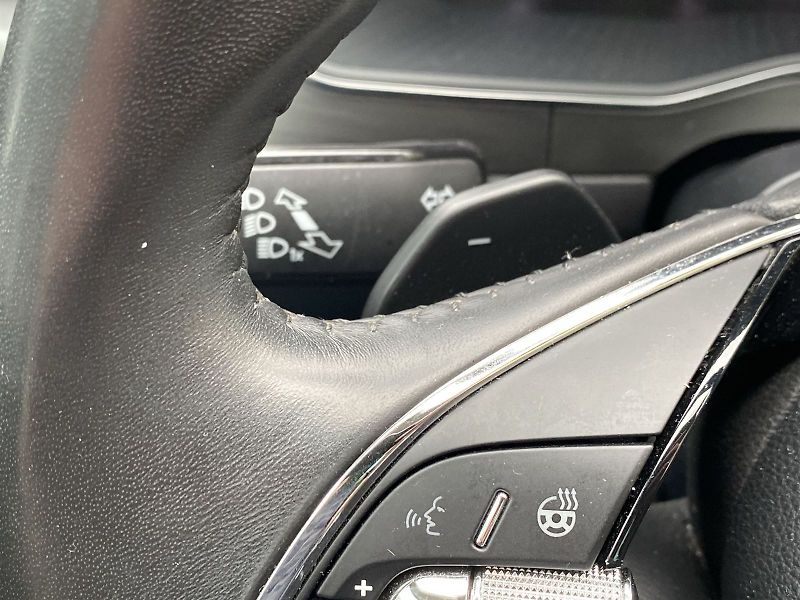 Škoda Superb (2021) 2.0 TDI DSG Style - fotka 21 z 39