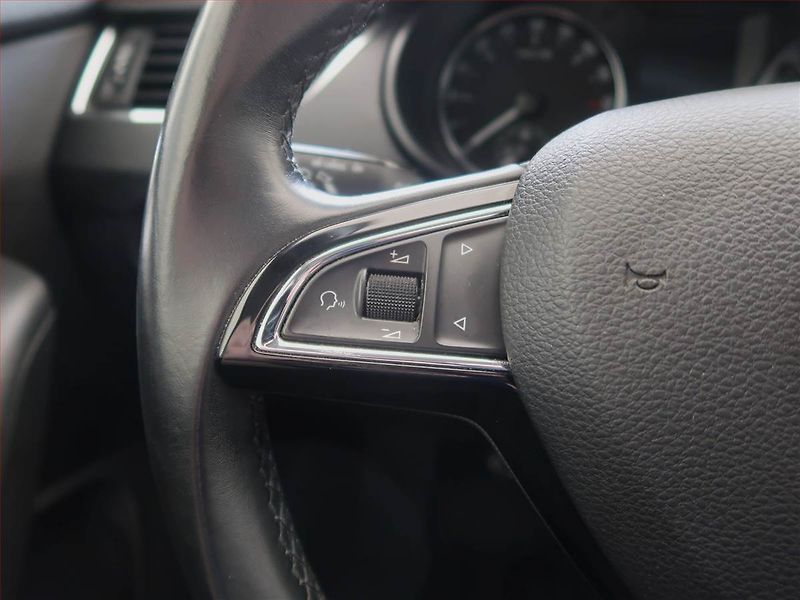 Škoda Octavia (2016) Style 2.0 TDI, Serv.kniha - fotka 17 z 20