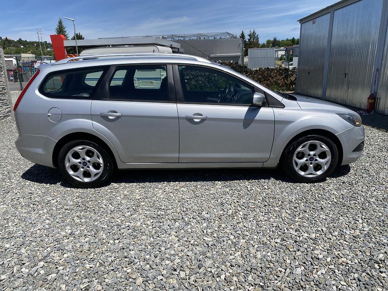 Ford Focus 1.6 TDCi 90PS KOMBI STK  - fotka 10 z 151