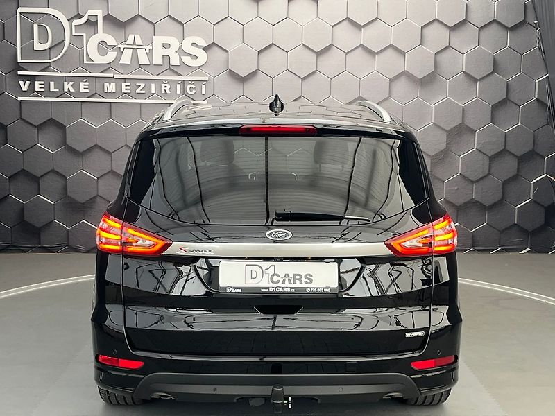 Ford S-MAX 2.5 Duratec HEV TITANIUM - fotka 3 z 57