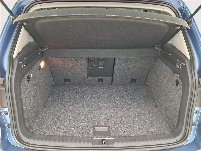 Volkswagen Tiguan (2014) 2.0 TDI, Serv.kniha, Bi-Xenony - fotka 13 z 22