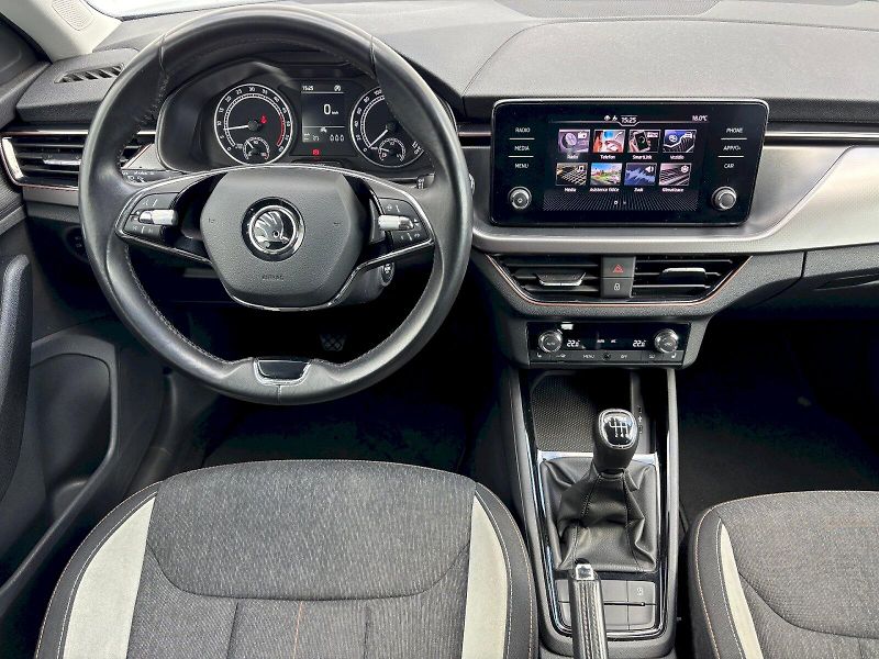 Škoda Kamiq (2021) 1.6 TDI 85kW Style - fotka 8 z 35