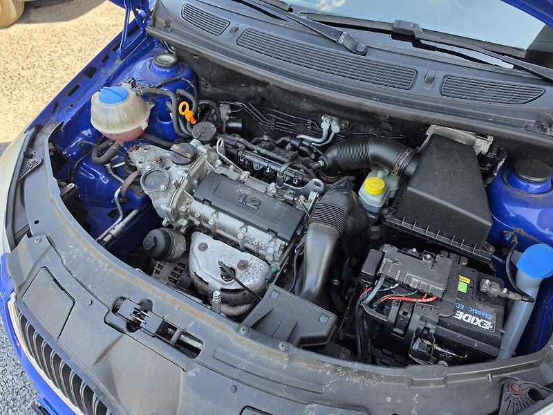 Škoda Fabia 1.2 HTP - fotka 20 z 20