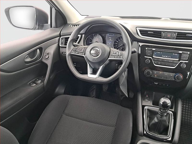 Nissan Qashqai (2017) 1.2 DIG-T, Serv.kniha - fotka 7 z 18