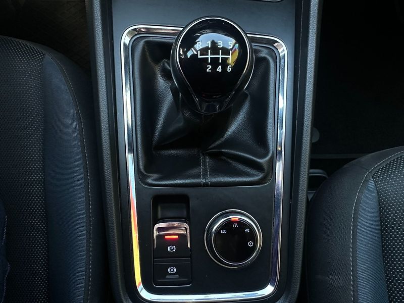 Seat Ateca 1.6 TDi 85kW/1MAJ/Kamera - fotka 30 z 31