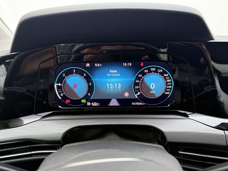 Volkswagen Golf (2022) 2.0 TDI 110kW, ser.historie - fotka 21 z 31