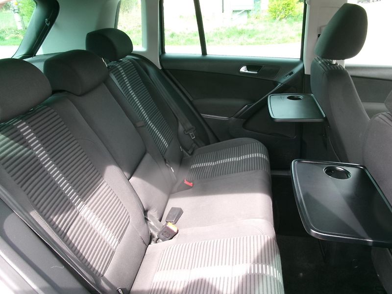 Volkswagen Tiguan (2010) 2,0TDI DSG AC 4x4 TEMP TAŽNÉ - fotka 14 z 31