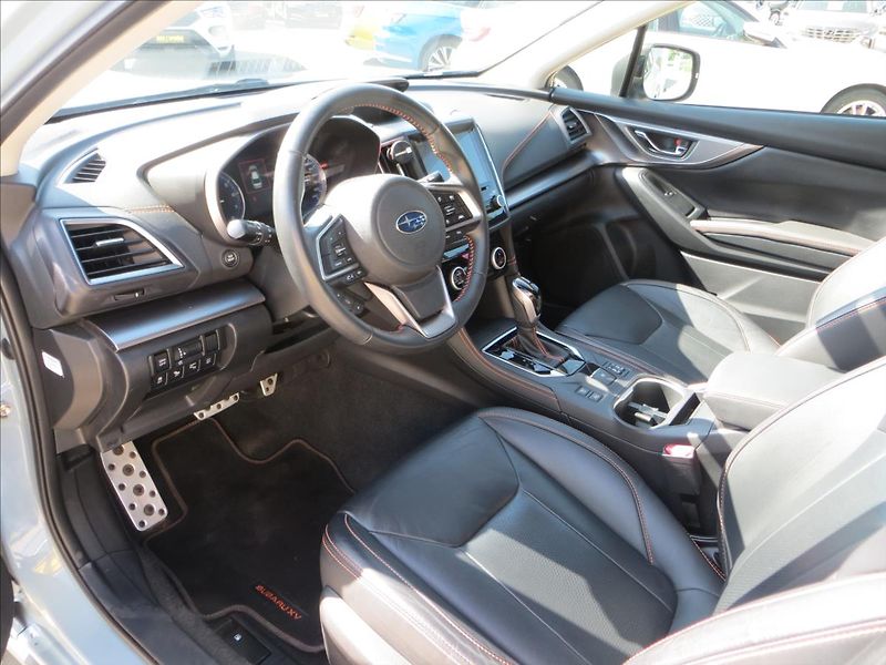 Subaru XV 2,0 i Executive ES Lineartroni - fotka 12 z 40
