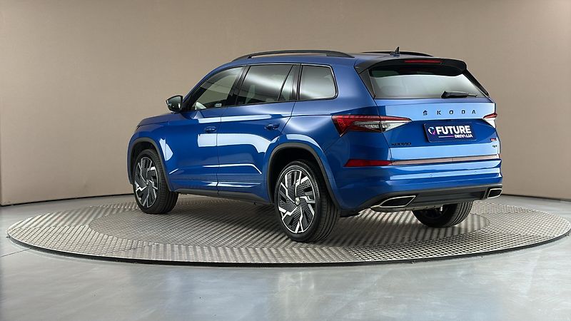 Škoda Kodiaq 2.0 TSI DSG 4x4 RS - fotka 2 z 30