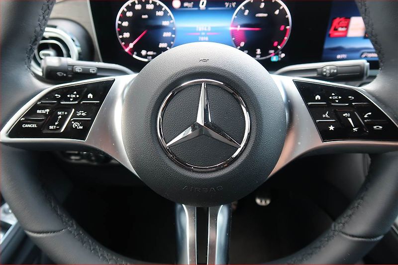 Mercedes-Benz Třídy V (2025) 250 d - fotka 17 z 23