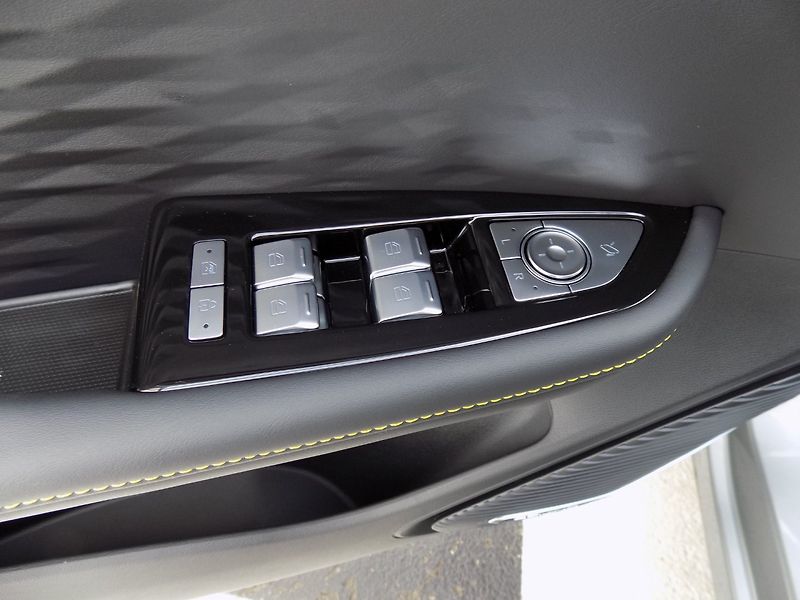 BAIC X5 (2025) 1.5T/AT/Pixel-LED/PANO/DPH/ - fotka 21 z 41