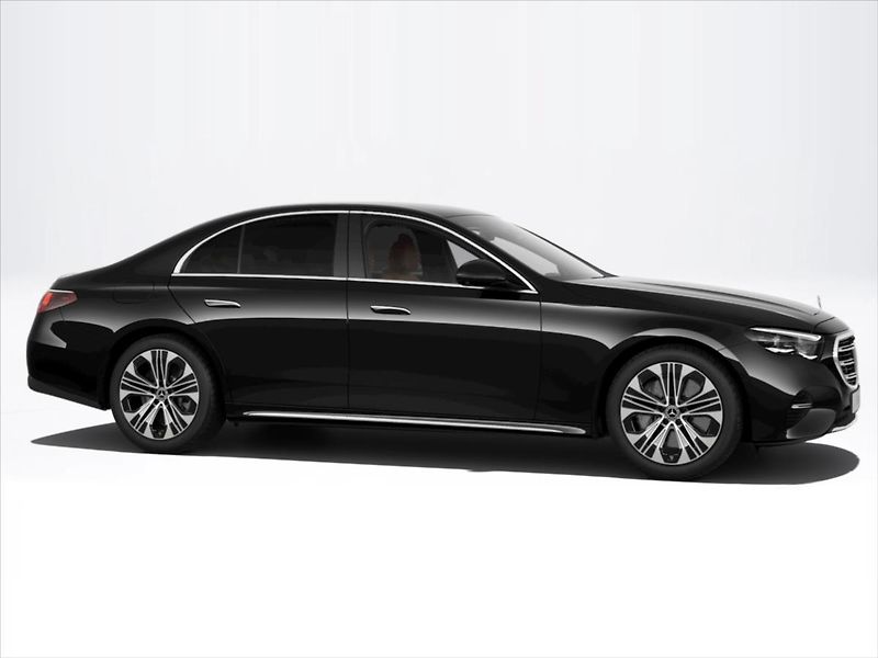 Mercedes-Benz Třídy E (2026) 3,0 E 450 4MATIC - fotka 3 z 9