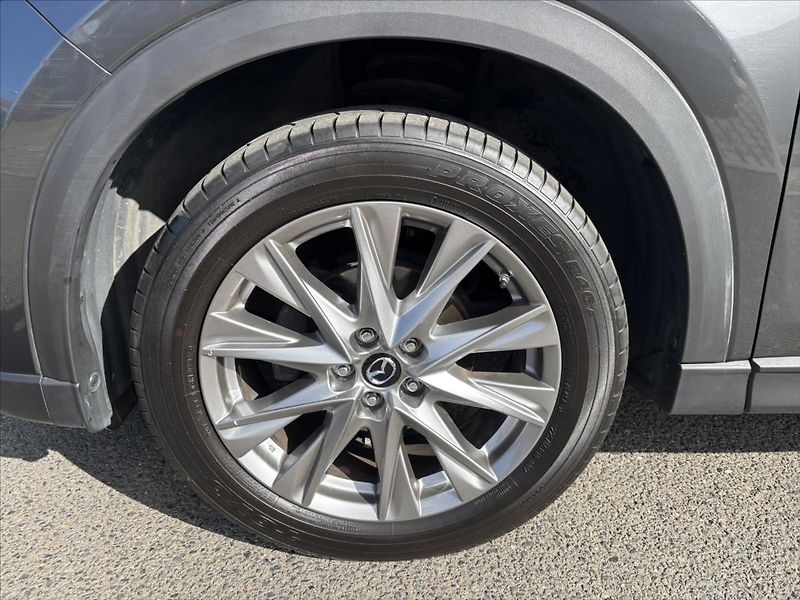 Mazda CX-5 2,0 i 4x4 Revolution TOP STAV - fotka 40 z 46