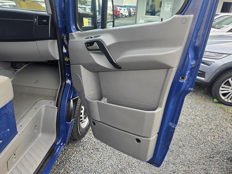 Volkswagen Crafter 2.5 TDI 100kw 6ti 8 Paleta - fotka 20 z 37