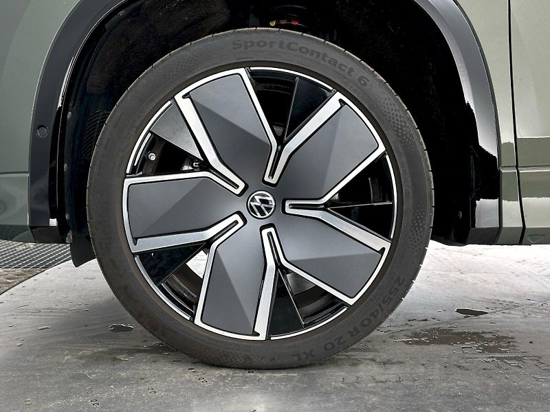 Volkswagen Tayron (2025) R-Line 2.0 TSI 195kW 4Motion D - fotka 47 z 47