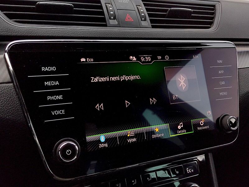 Škoda Superb (2020) iV 1,4 Tsi 150 Kw SportLine DS - fotka 16 z 37