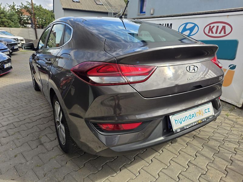 Hyundai i30 1.0-FASTBACKinfo viz. poznámka - fotka 11 z 21