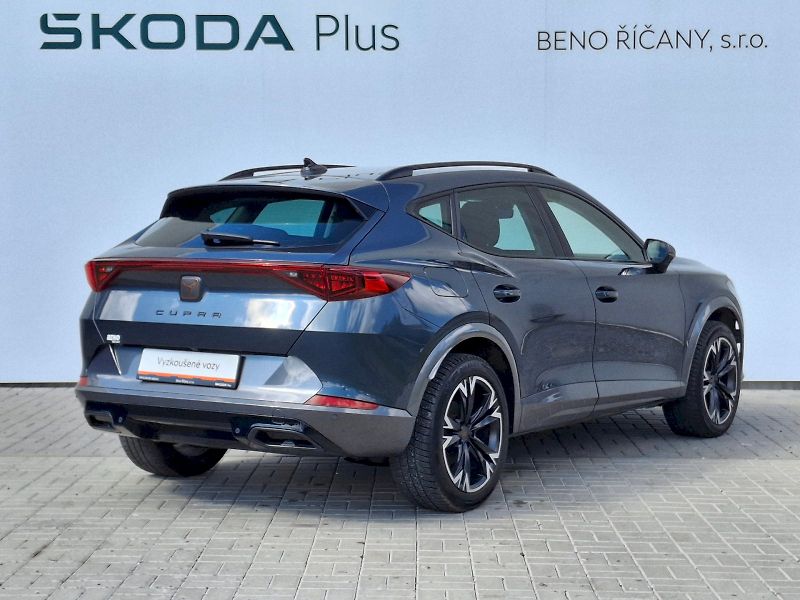 Cupra Formentor (2023) DSG 1,5TSi 110kW - fotka 2 z 35