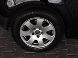 Volkswagen Golf (2005) 1.4 16V, nová STK, dobrý stav - náhled 14
