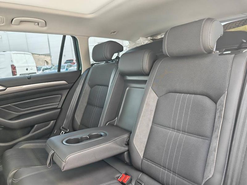 Volkswagen Passat Alltrack 4Motion DSG 2,0TDI - fotka 9 z 25