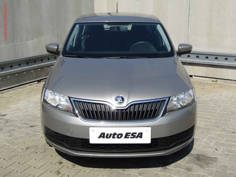 Škoda Rapid (2018) 1.0 TSi, ČR, Active - fotka 2 z 15