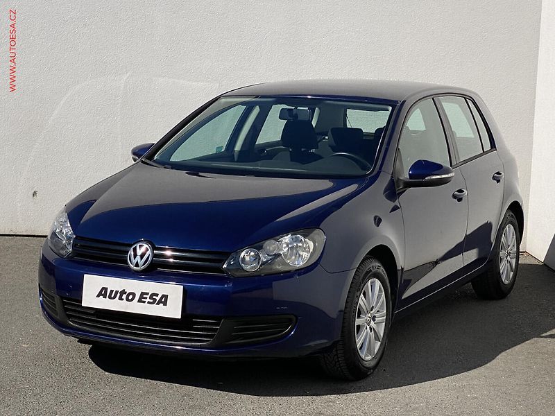 Volkswagen Golf (2011) 1.2 TSi, ČR, Trendline - fotka 3 z 16
