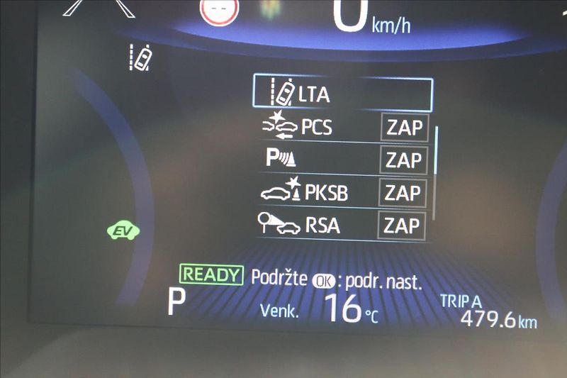 Toyota Corolla 2,0 Hybrid,1.Maj. ČR, DPH - fotka 22 z 52