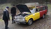 Švédský nadšenec Niklas Alexandersson přestavěl Volvo 145 z roku 1970 na dřevoplyn.