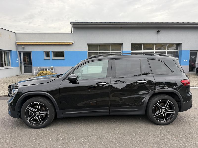 Mercedes-Benz GLB 200D AMG LINE automat závěs  - fotka 6 z 23