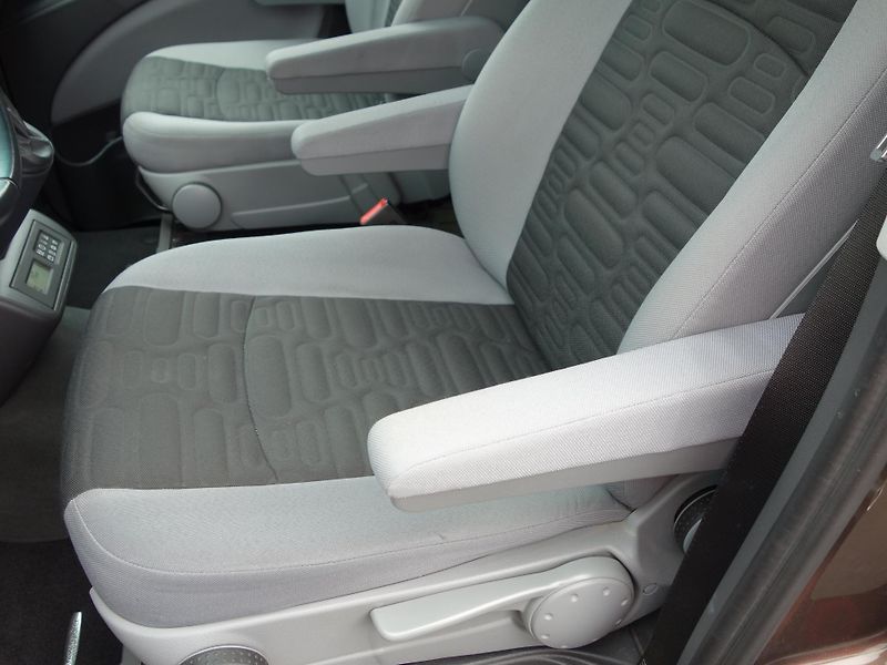 Mercedes-Benz Viano (2013) 3.0 CDI V6/ČR/MARCO POLO/6MÍST - fotka 29 z 123