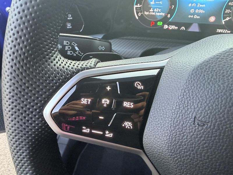 Volkswagen Golf 1.5TSI DSG R-LINE MATRIX PPF - fotka 24 z 58