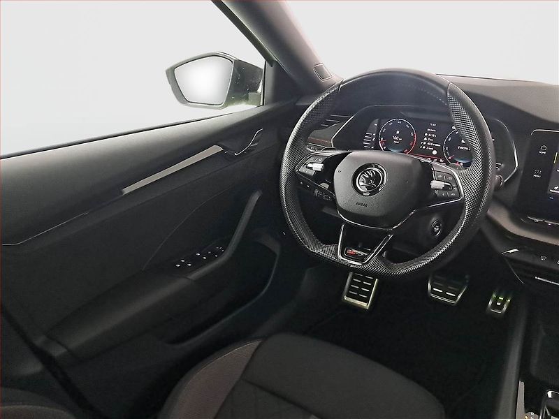 Škoda Octavia (2023) RS 2.0 TSI - fotka 7 z 20