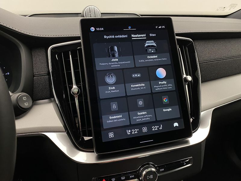 Volvo XC90 T8 RECHARGE BLACK EDITION 7m - fotka 52 z 70