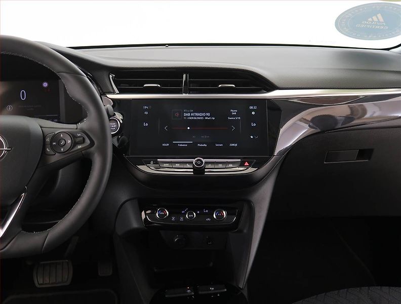 Opel Corsa (2023) Elegance 50 kWh, SoH 96% - fotka 12 z 28