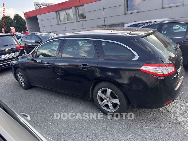 Peugeot 508 (2013) 1.6 eHDi, AT - fotka 2 z 3