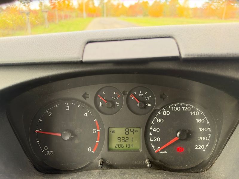 Ford Transit 2,0 TDCI 92 kW 9 MÍST - fotka 13 z 14