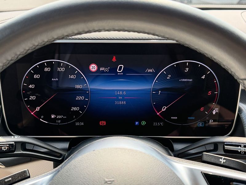 Mercedes-Benz GLC d 4MATIC - fotka 18 z 37