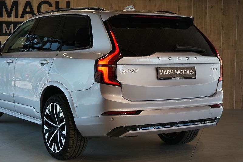 Volvo XC90 T8 PLUS Dark, Head-up, 360° - fotka 12 z 50